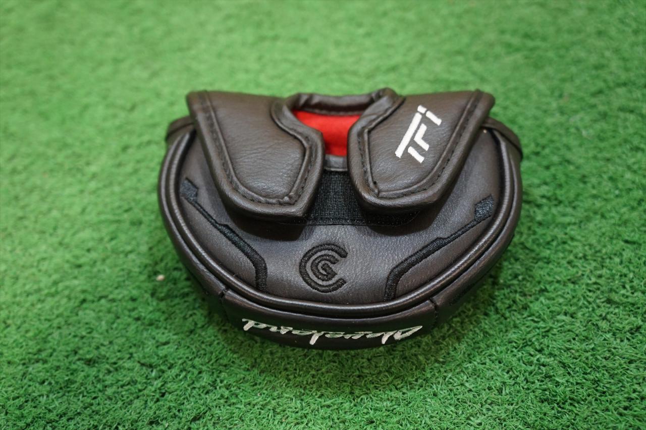 Center shafted putter cover