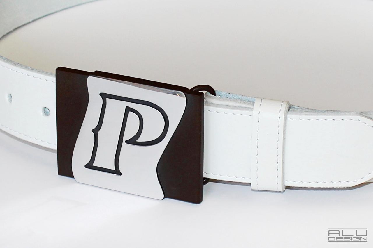 Custom golf belts