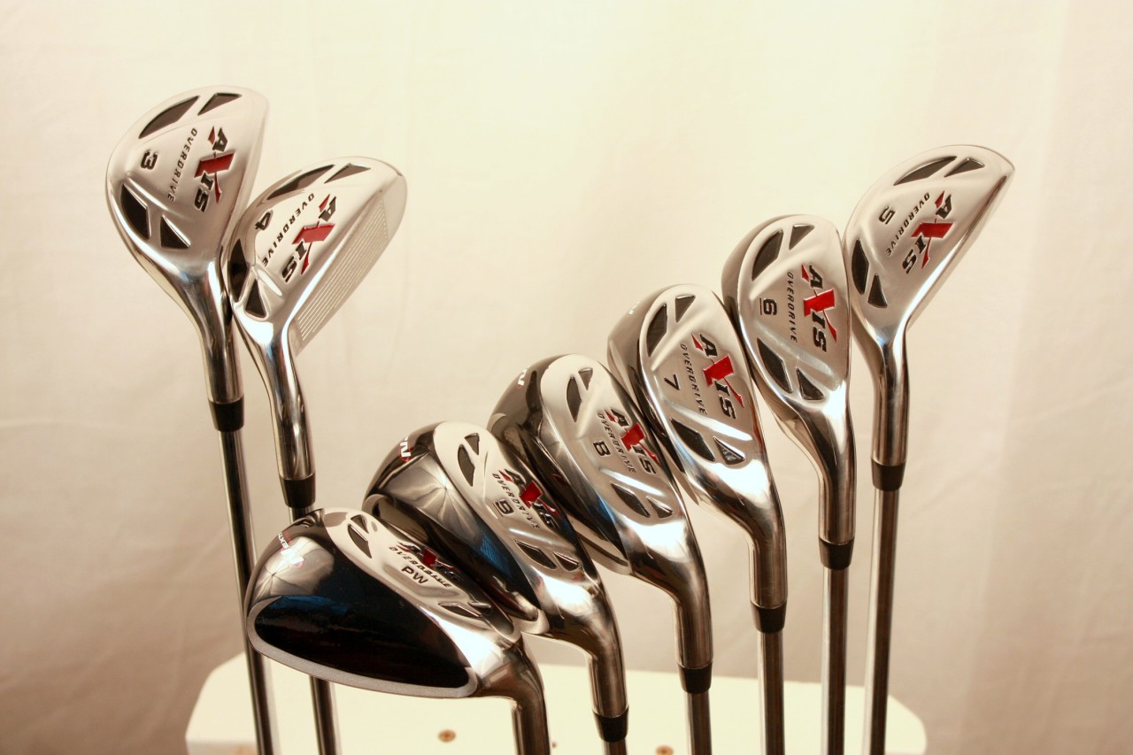 Complete hybrid golf club sets