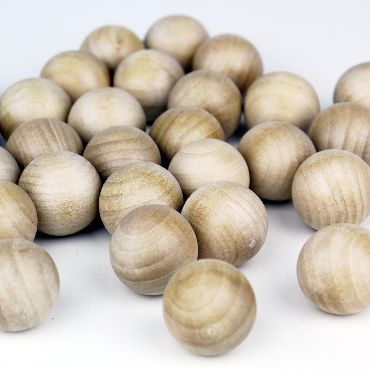 Round wooden balls